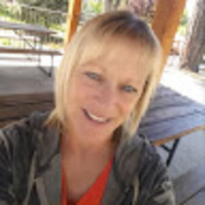 Meet your Posher, Debbie